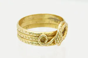 Surinaams 18 krt geel gouden slangen-ring - kleine maat - dames / kindermodel kopen? Bied vanaf 110!