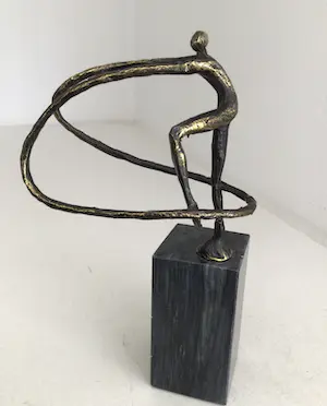 Corry Ammerlaan - Sculptuur “ IN BEWEGING “ kaufen? Bieten Sie von 1!