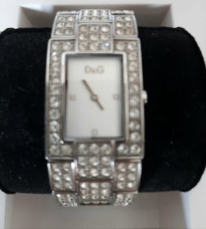 Curiosa - Dolce & Gabbana horloge met Swarovsky kopen? Bied vanaf 1!