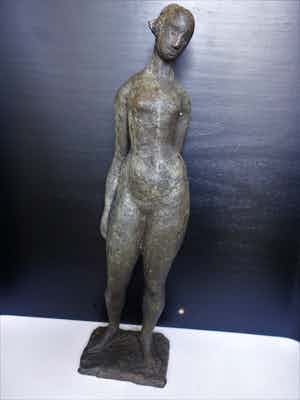 Brons (Onbekend) - staand naakt verkocht voor € 200!