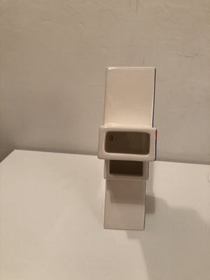 Plateelfabriek Schoonhoven N.V. - Vintage tulpenvaas en vier kleine schaaltjes kopen? Bied vanaf 15!