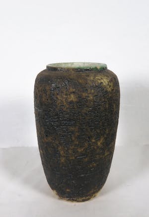 Pieter Groeneveldt - Lot van drie aardewerken vaasjes kopen? Bied vanaf 45!