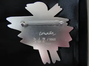 Corneille - Broche met gekleurd emaille, Jaski Art Gallery kopen? Bied vanaf 60!