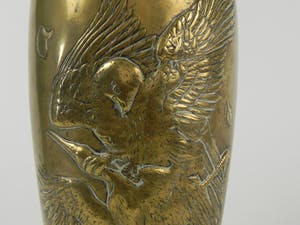 Curiosa - Grote koperen vaas met afbeelding arend vangt reiger kopen? Bied vanaf 1!
