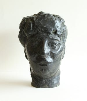 Charlotte van Pallandt - Bronzen beeld: Klein portret Truus II, ontwerp 1959 kopen? Bied vanaf 595!