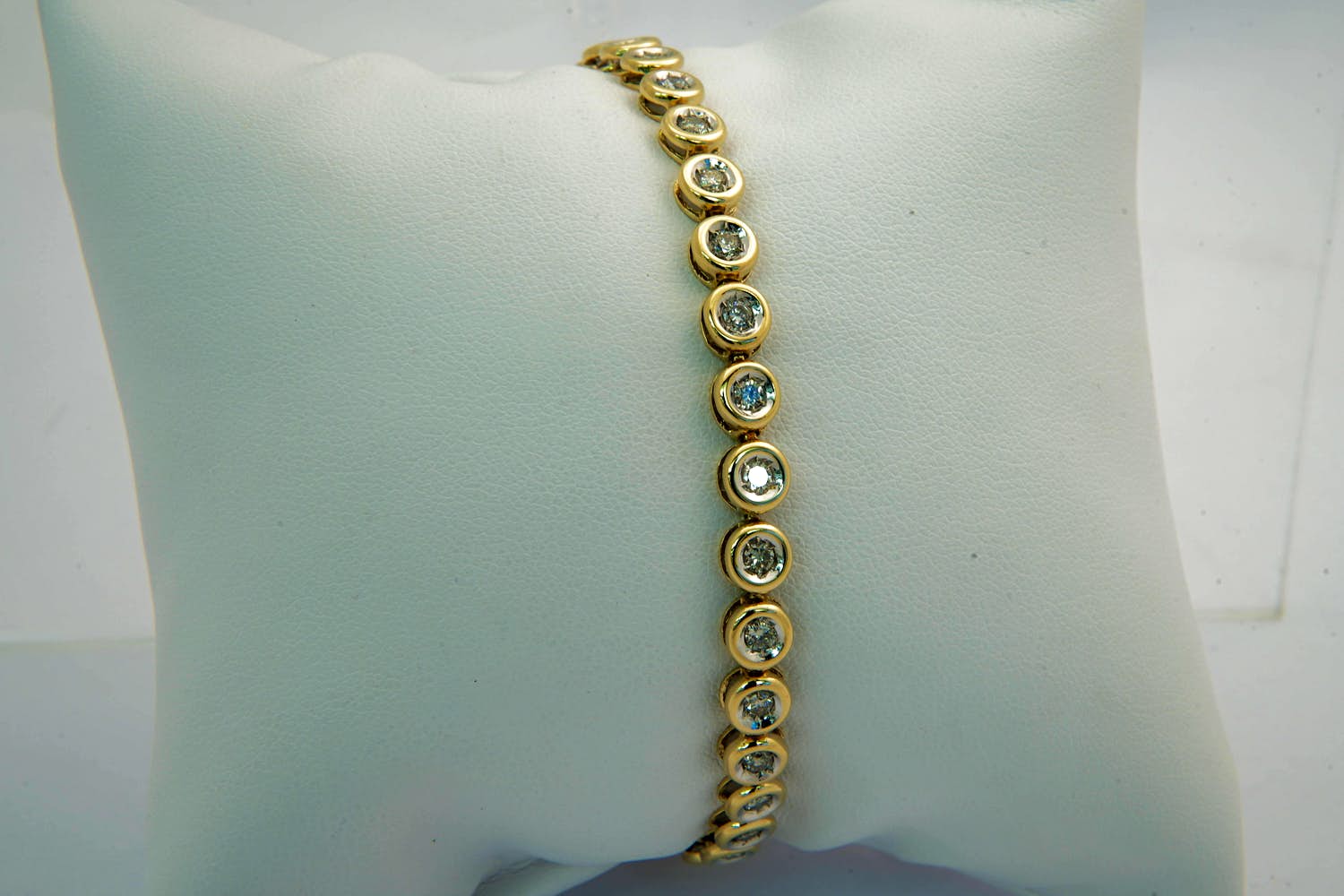 41- Chique gouden (14krt) & diamanten (2.00ct) "Tennis" dames-armband kopen? Bied vanaf 1170!