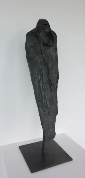 Kiny Copinga - Brons, Gesluierde vrouw (Groot) kopen? Bied vanaf 1250!