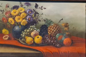 Tilly Moes - Fruit op de schaal met vaas met bloemen kopen? Bied vanaf 100!