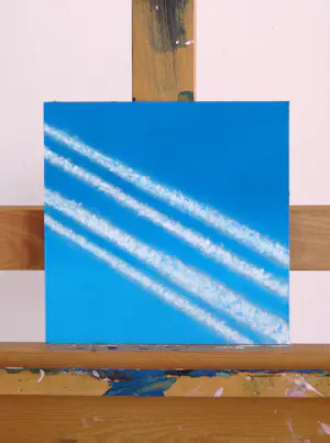 Gerard Boersma - Vliegtuigstreep 3 (schilderij van vliegtuigstrepen in blauwe lucht) kopen? Bied vanaf 125!