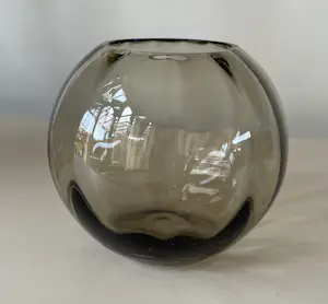 Wilhelm Wagenfeld - Vintage rookglazen Turmalin Bolvaas ontwerp Wilhelm Wagenfeld kopen? Bied vanaf 32!