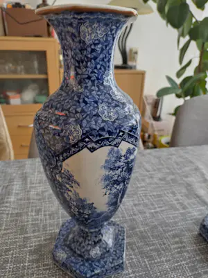 Villeroy en Boch - 2 delftblauwe vazen kopen? Bied vanaf 100!