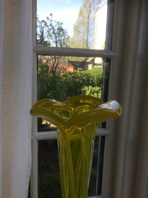 Val-Saint-Lambert - Citroengele hoedenvaas kopen? Bied vanaf 75!