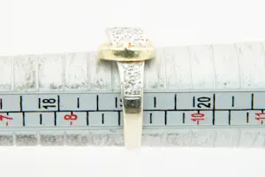 44 - Chique gouden 14Krt  GESP ring met ca 0.27 crt briljant geslepen diamant. kopen? Bied vanaf 260!