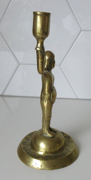 Curiosa - Oude koperen kandelaar staande ridder kopen? Bied vanaf 1!