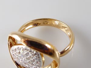 18k roségouden ring met 0.43 ct F-VVS diamanten - ringmaat 17,25 mm (54) kopen? Bied vanaf 450!