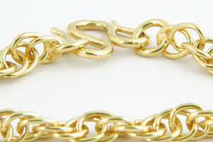 55 - Surinaams 18 Krt geel-gouden gedraaide Jasseron ketting - zwaar! (80+gr) kopen? Bied vanaf 2630!