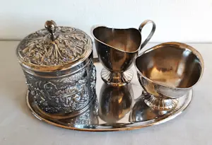 Herbert Hooijkaas - D.E. Serveerset gemerkt HH 90 kopen? Bied vanaf 49!