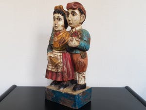 Niet of onleesbaar gesigneerd - Gekleurd houten beeld - Volkskunst kopen? Bied vanaf 1!