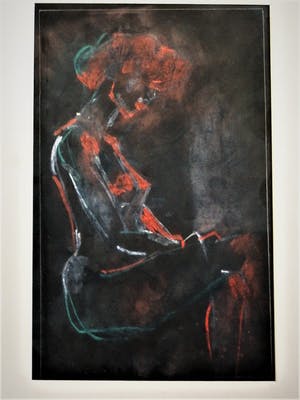 Niet of onleesbaar gesigneerd - Intrigerend pastelkrijt op papier "Zittend vrouwelijk naakt" gesigneerd kopen? Bied vanaf 1!