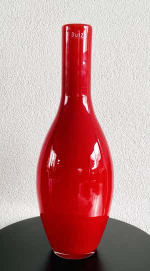 Niet of onleesbaar gesigneerd - DutZ clollection - GROTE RODE VAAS verkocht voor € 1!