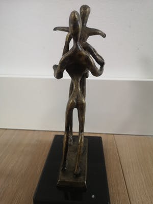 Brons (Onbekend) - Gezin kopen? Bied vanaf 65!