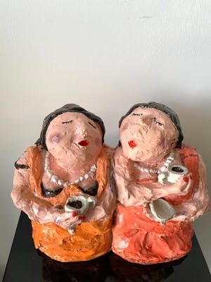 Gerdine Duijsens-Kroeze - Beeld. Kunsthars, Titel, Entre Nous kopen? Bied vanaf 40!