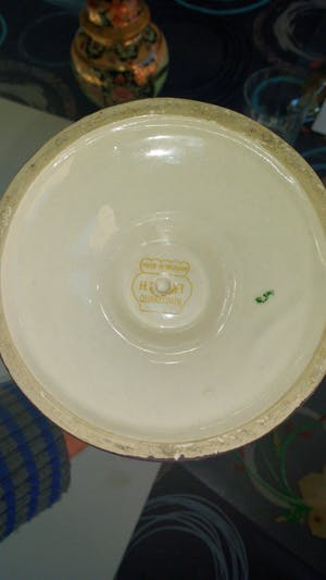 Niet of onleesbaar gesigneerd - Colorful urn kopen? Bied vanaf 1!