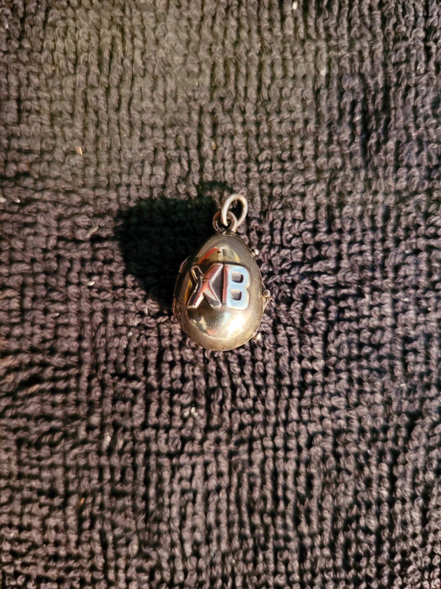 Russisch zilveren paaseitje kopen? Bied vanaf 13!