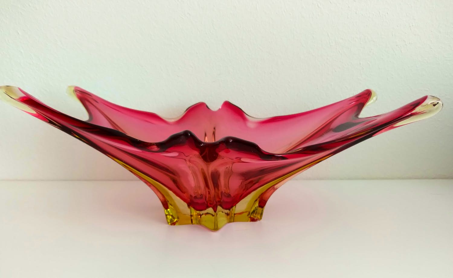 Niet of onleesbaar gesigneerd - Schitterende glazen blikvanger, grote schaal kopen? Bied vanaf 1!