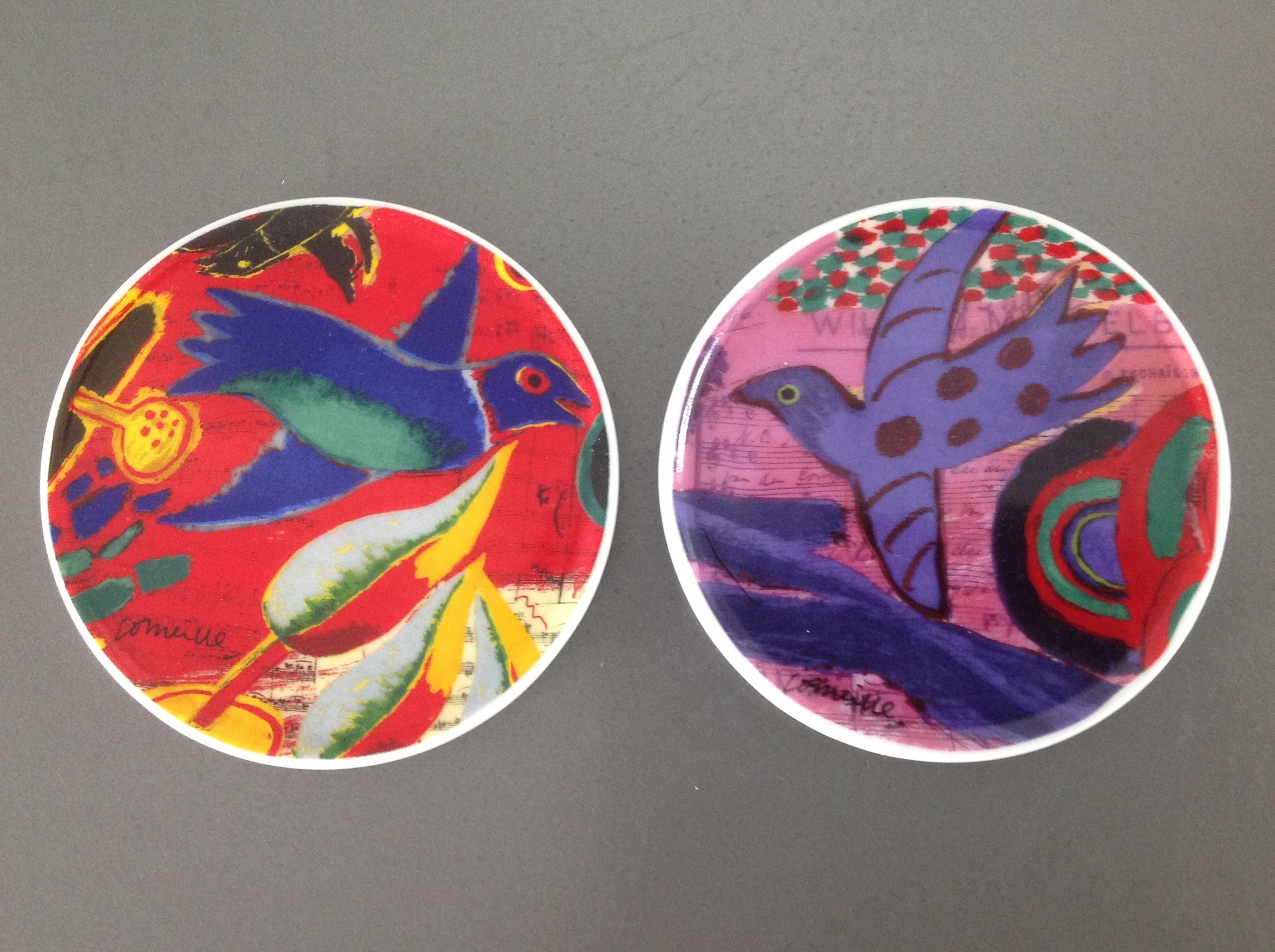 Corneille - Twee schaaltjes en twee onderzetters kopen? Bied vanaf 18!