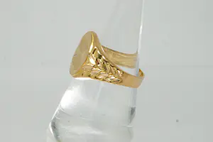 74 - Vintage zo goed als nieuwe hoog gehalte 22krt geel gouden zegelring kopen? Bied vanaf 260!