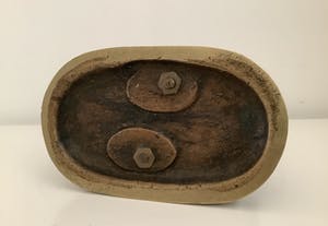 Brons (Onbekend) - Meisje met laars kopen? Bied vanaf 300!