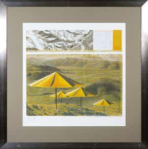 Christo - Handgesigneerd exemplaar The Umbrellas met stukje stof - Ingelijst (Groot) verkocht voor € 1!