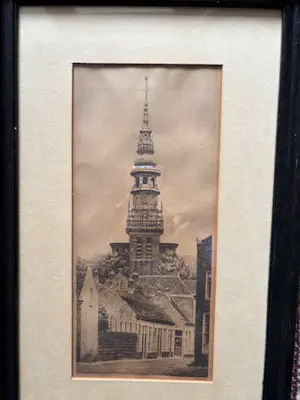 Dirk Harting - Zicht op de toren van de Nieuwe Kerk, Haarlem kopen? Bied vanaf 40!