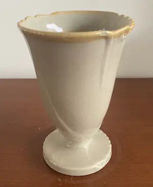 Keramiekfabriek Velsen - Art Deco vaas - KTP Velsen - 175 - Gemerkt - Kennemerland potterij kopen? Bied vanaf 40!