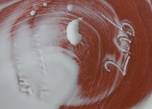 Pottenbakkerij Nagtegaal - Drie witte aardewerk vazen kopen? Bied vanaf 30!