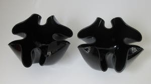 XT Rohm - Twee zwarte decoratieve plexiglas schalen/vazen kopen? Bied vanaf 1!