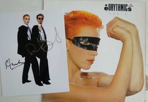 Eurythmics - LP Touch - Extra: Gesigneerde foto! - In zeer goede staat kopen? Bied vanaf 75!
