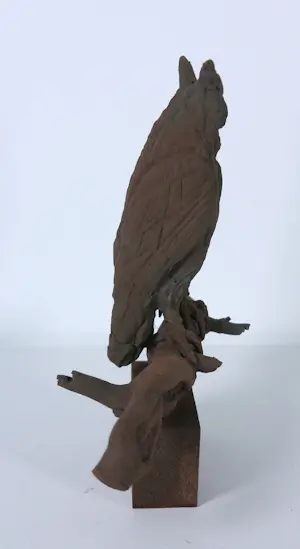 Paul Beckers - Drie sculpturen van ijzer en terracotta, Vogels (Ibis, Oehoe en uiltjes) + boek! kopen? Bied vanaf 250!