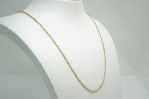 Acheter57 - Fijn en relatief lang 14 Krt geel gouden collier met fantasieschakeltjes? Enchérissez de 290!