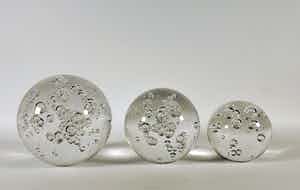 Floris Meydam - Set van drie serica bollen met luchtbellen verkocht voor € 100!