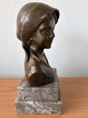Giovanni De Martino - Bronzen zeer oude buste vrouw kopen? Bied vanaf 150!