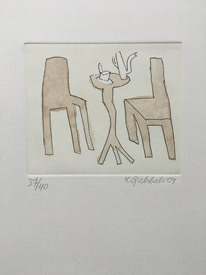 Klaas Gubbels - ets met aquarel ingekleurd - ‘Interieur met servies’ - 2004 kopen? Bied vanaf 245!