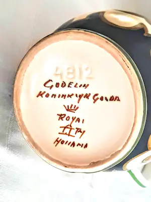 Plateelbakkerij Zuid-Holland - Keramikkrug Keramikvase Art Deco Modell 4812 Dekor "Godelin" 50er Jahre kaufen? Bieten Sie von 60!