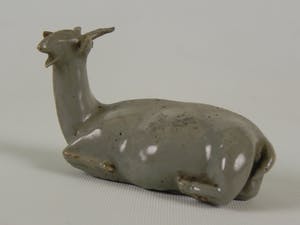 Niet of onleesbaar gesigneerd - Celadon China geitje kopen? Bied vanaf 1!