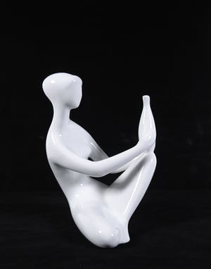 Royal Dux - Lot van twee porseleinen zittende vrouw-figuren kopen? Bied vanaf 50!