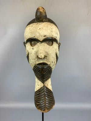Pende - African mask from the Pende - Congo kopen? Bied vanaf 35!
