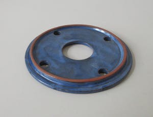 Niet of onleesbaar gesigneerd - Blauw wit lineair gestreept aardewerken theelicht kopen? Bied vanaf 1!