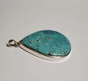 In nieuwstaat Een grote zilver  hanger met Natuurlijke Turkoois Edelsteen kopen? Bied vanaf 85!
