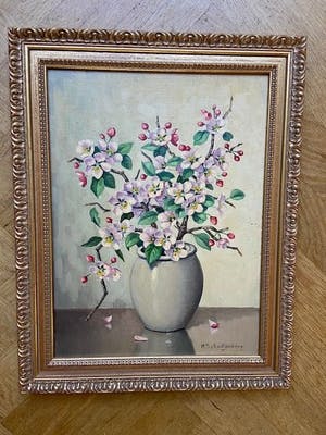 Huibert Schallenberg - Vaas met Magnolia's kopen? Bied vanaf 75!